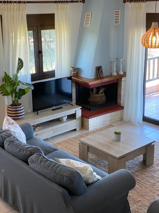 לריסוס Sea View Villa Anastasia מראה חיצוני תמונה